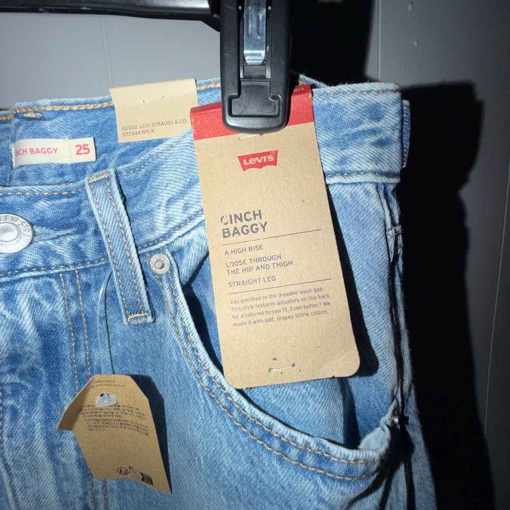 Women Levi's Cinch Baggy Light Blue Jeans - Picture 3 of 8
